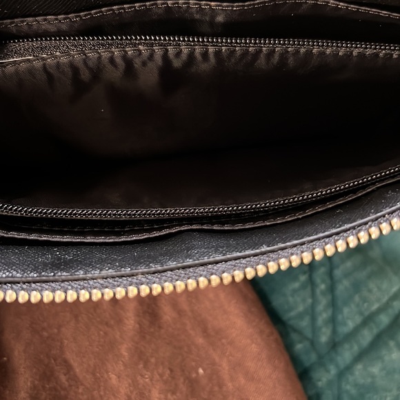 Coach zippered wallet/wristlet - Picture 9 of 13